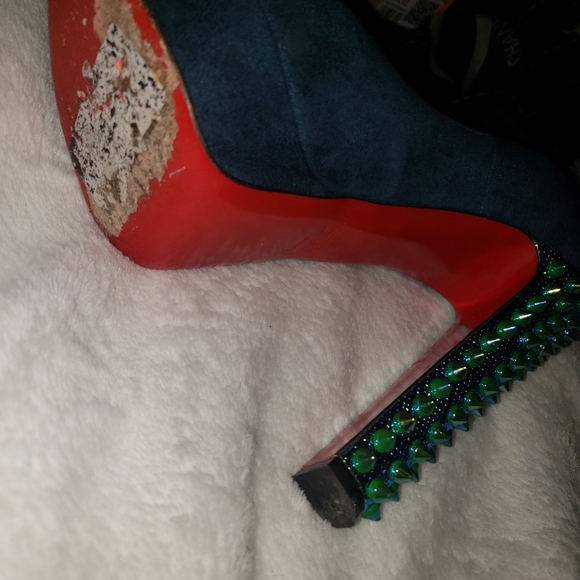 *Rare* Christian Louboutins - Picture 5 of 6
